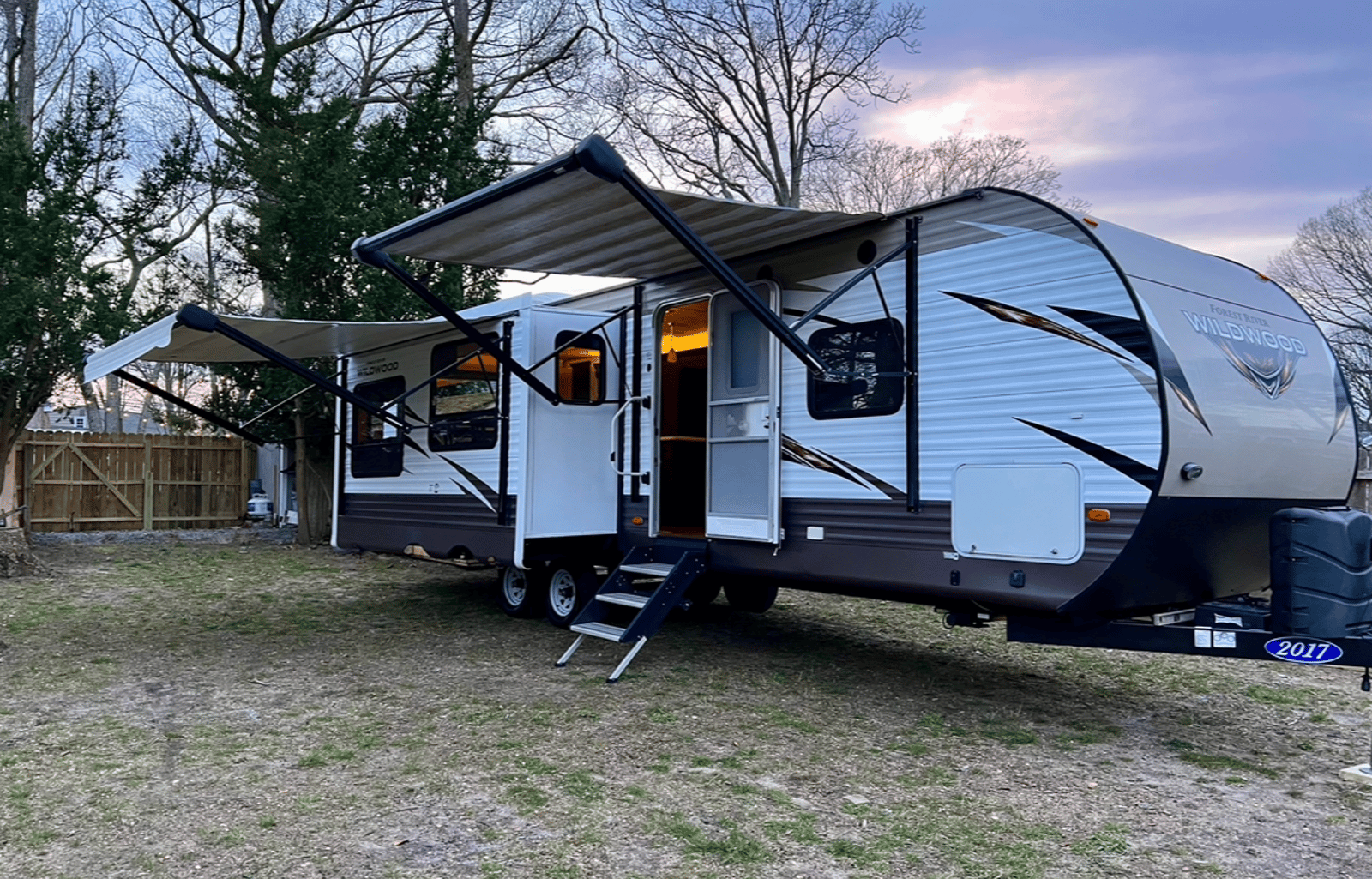 Pickup or delivery opposing slide Wildwood 27 REI