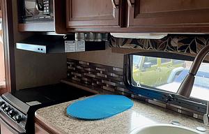 2018 Thor Motor Coach ACE 27.2