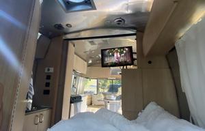 Magnolia 1-AIRSTREAM Flying Cloud 19*FULLY Loaded*