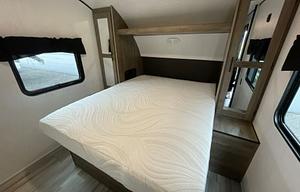 2021 Pioneer BH 250 RV rental photo 4