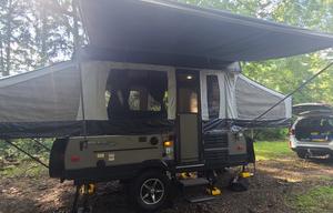 Great Family Escape w/Outdoor Shower & AC