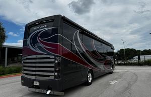 2023 Tuscany 40RT RV rental photo 5