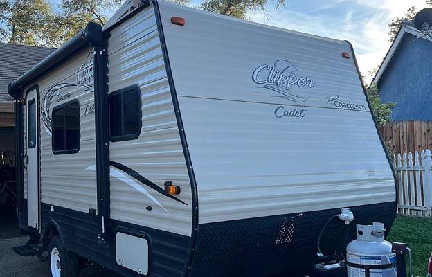 2018 Coachmen RV Clipper Cadet 16CFB