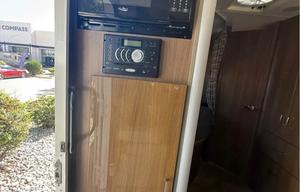 Little Wanderer 2014 Itasca Viva 23L - Sleeps 6