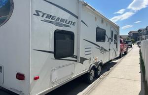 2011 Gulf Stream Stream Lite Sport- FULLY STOCKED