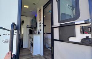 Cruise & Snooze RV