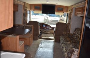 2010 Winnebago Vista 30W