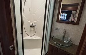 2015 Forest River RV Georgetown XL 352QSF RV rental photo 16