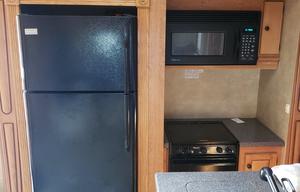 2009 Forest River Cardinal M-3802BH