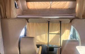 Wild Blue Yonder 2000 Fleetwood Tioga Class C!