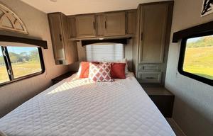 ⭐️2021 CLASS C RV, EASY TO DRIVE AND READY TO GO⭐️