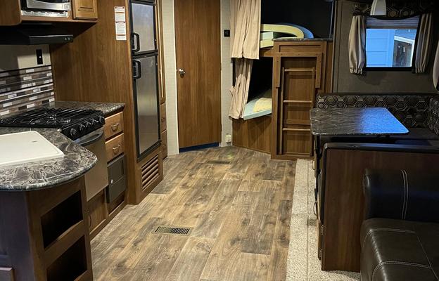 2016 Keystone Springdale 282BHWE