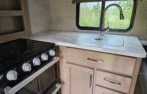 2022 Thor Motor Coach Coleman 30CM