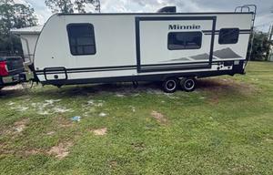 WINNEBAGO MINNIE