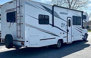 Conquest Medium Easy to Drive Class C