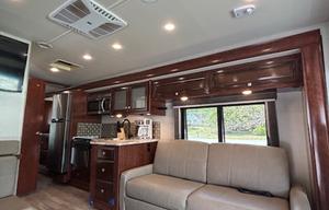 Travel with Ease & Comfort! Pets Welcome