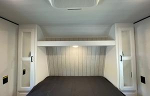2022 Keystone RV Hideout 32LBH