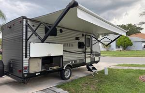 Orlando Bunkhouse Trailer, EasyTow, Sleeps Up to 8