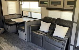 2020 Heartland Mallard 301