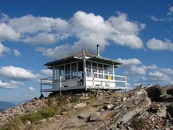 001, Loop: SEX PEAK. LOOKOUT RENTAL