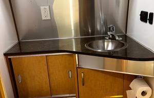 Airstream Flying Cloud 25FB|Delivery & full hookup