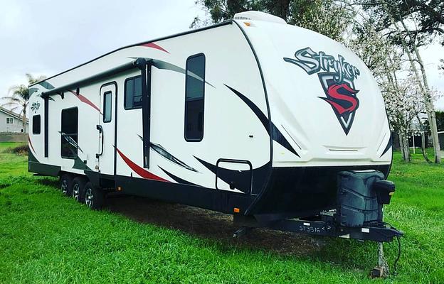 2015 Cruiser Cruiser 3316st