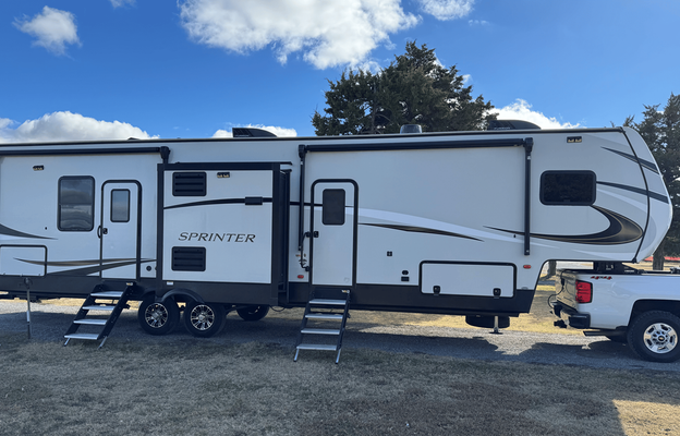 2022 Keystone RV Sprinter 35BH