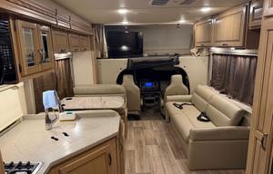 2018 Thor Motor Coach Four Winds 31E Bunkhouse
