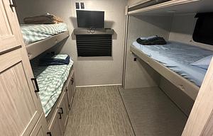 Retreat – The Ultimate Camper for Large Groups