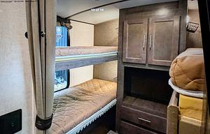 2018 Forest River RV Surveyor 295QBLE