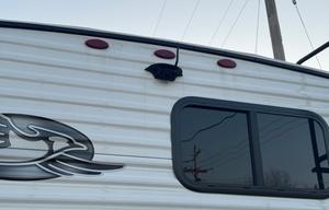 Fully Loaded NE Wisconsin Camper-Sleeps up to 10
