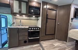 2021 Thor Motor Coach Four Winds 24F