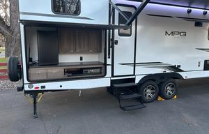 2025 Cruiser MPG 3100BH