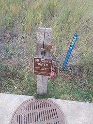 Drinking water spigot