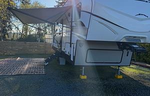 New Trailer, New Listing! 32ft Fifth Wheel