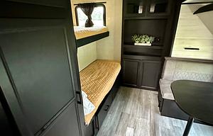 2022 Jayco Jay Flight with Bunkhouse