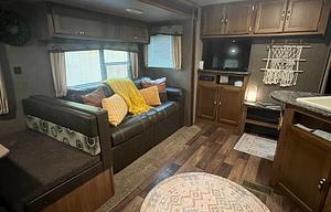 Creekside Hideaway