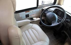2020 Thor Motor Coach Miramar 37.1