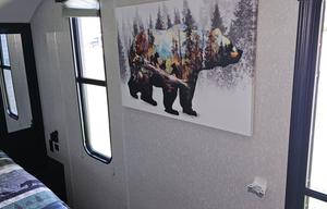 Lucy the Grey Wolf w/bunkhouse family Camper