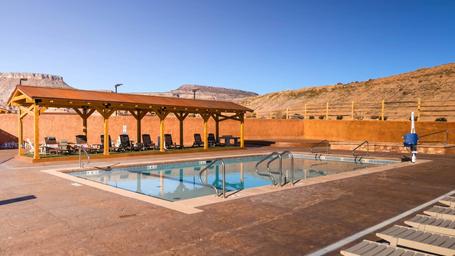 Zion White Bison Resort