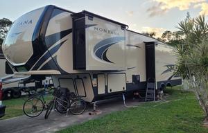 2020 Montana High Country 38' Glamper