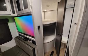 2021 Heartland Trail Runner 26' bunk house