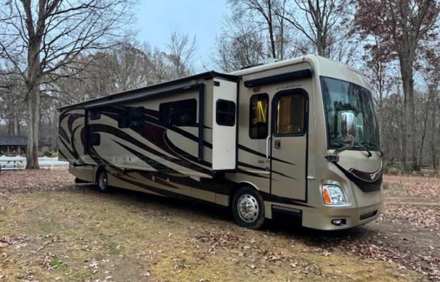Fleetwood Discovery 40G – Travel in Style