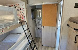Great 5th wheel to tackle any trip.
