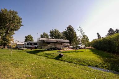 Bozeman Hot Springs Campground