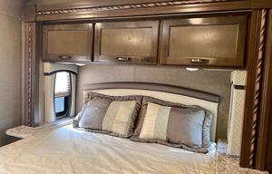 2018 BEAUTY Thor Motor Coach Chateau 29G