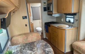 Mercedes Great MPG & easy ride diesel motorhome