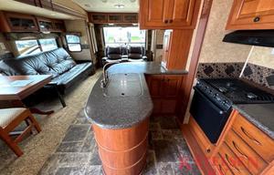2012 Heartland Greystone 33QS