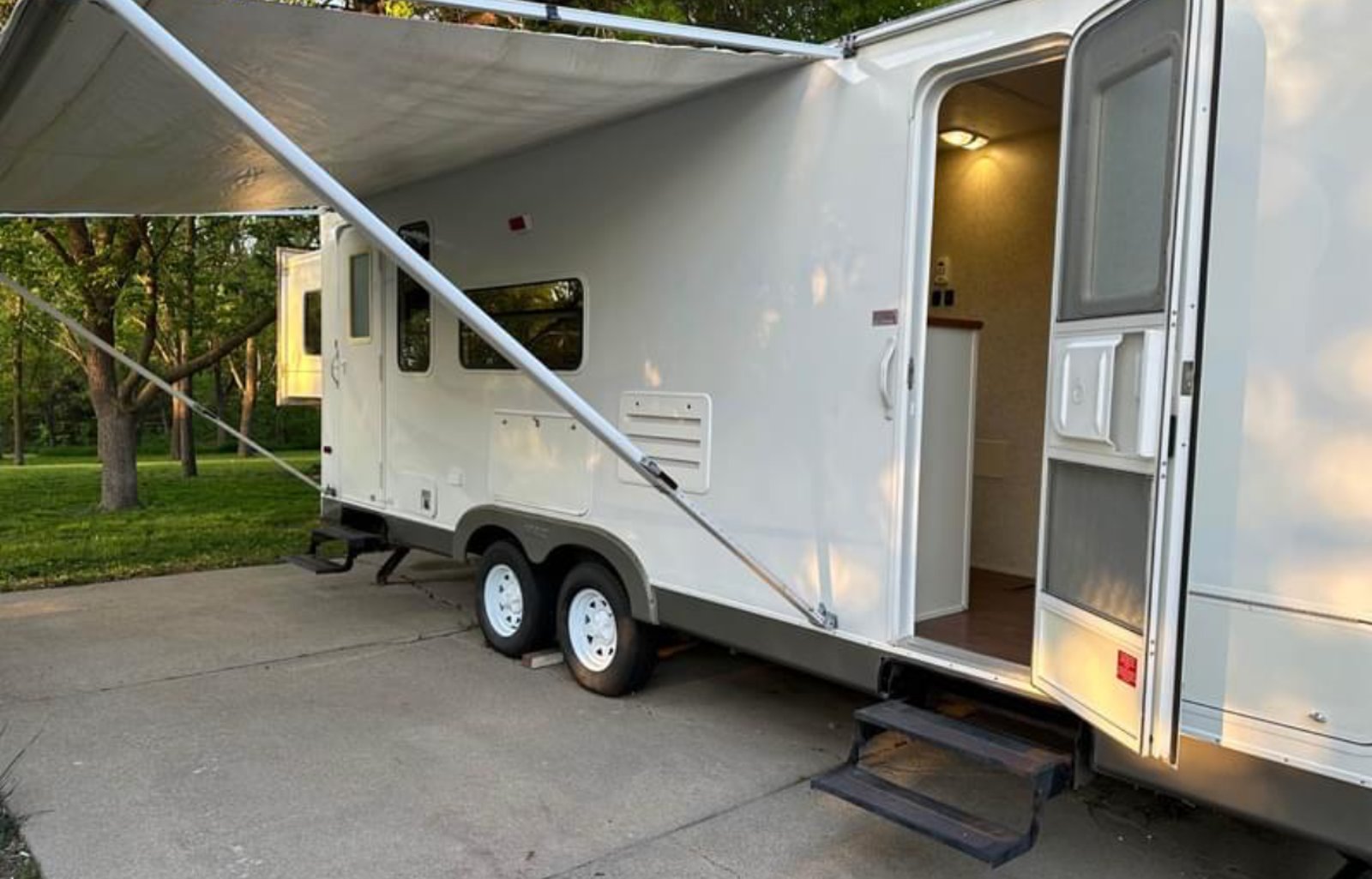Clean, ready to camp!