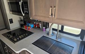 2024 Outlaw Wild West Edition 38K RV rental photo 28